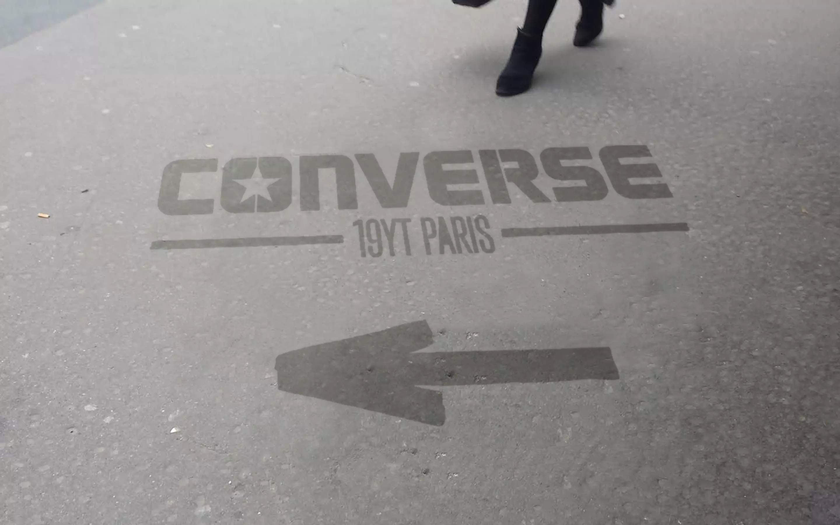 converse-clean-tag