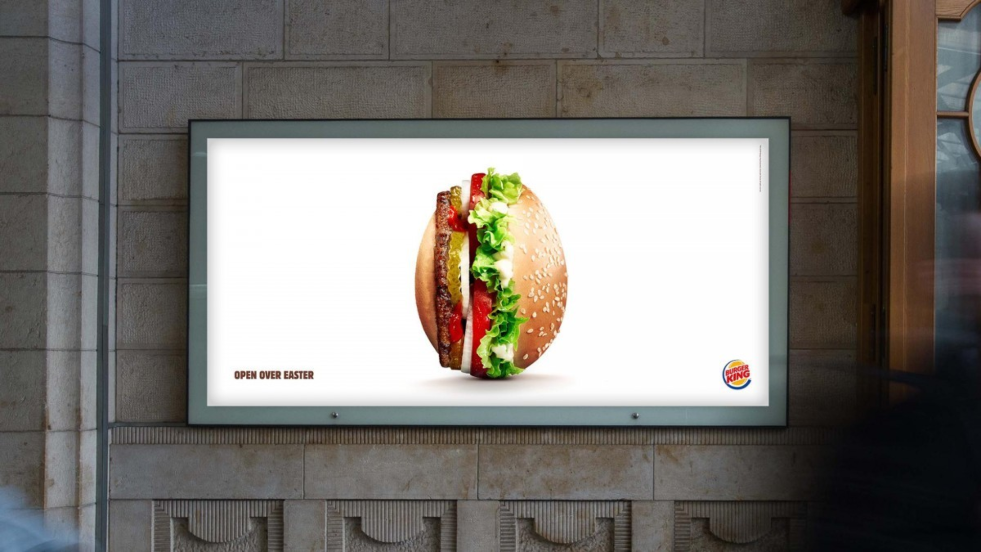 affichage-street-marketing-paques-burger-king